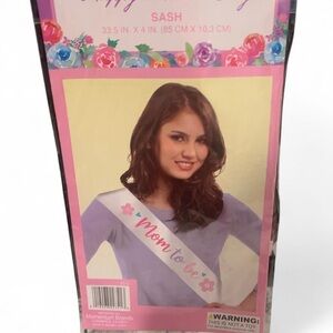 Mom to Be Sash
